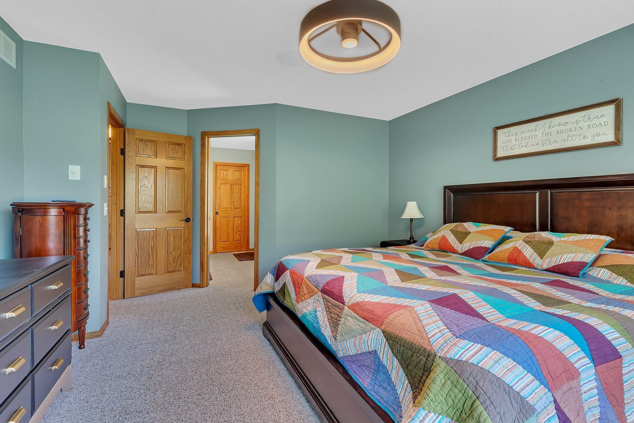 1502 9th Street N