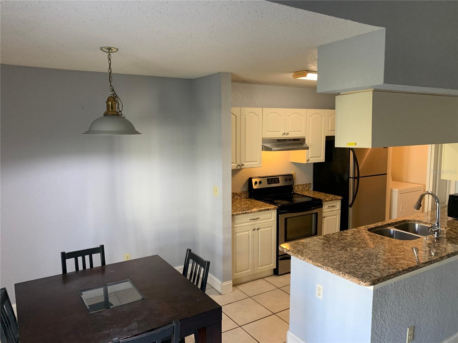 2550 N Alafaya Trail 8204