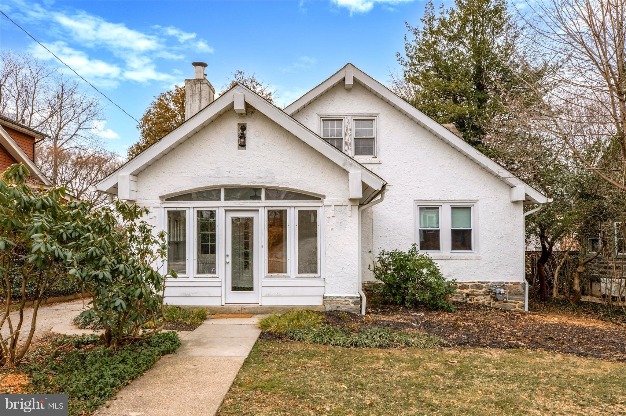 232 Forrest Avenue
