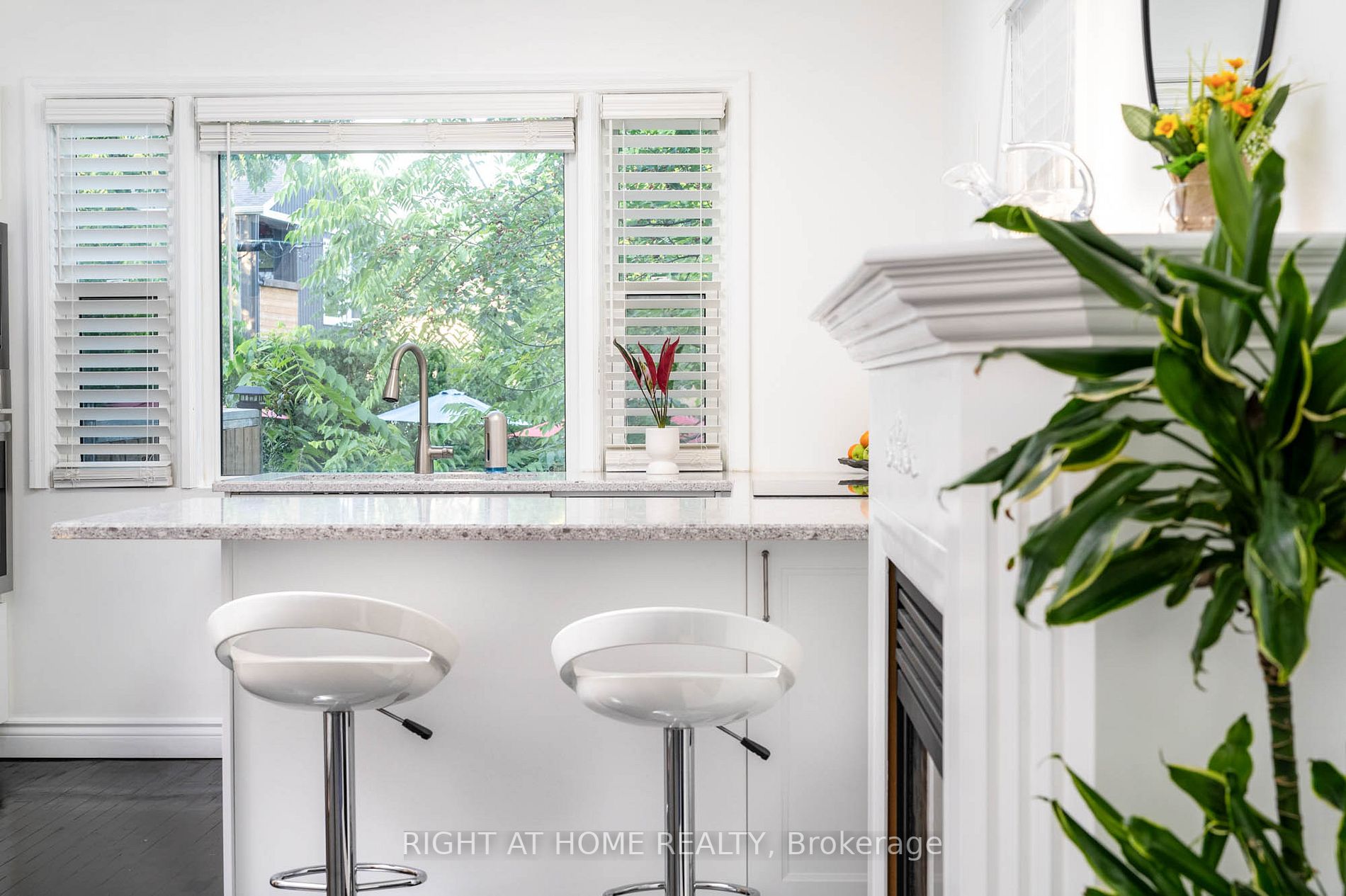 105 Glenridge Ave