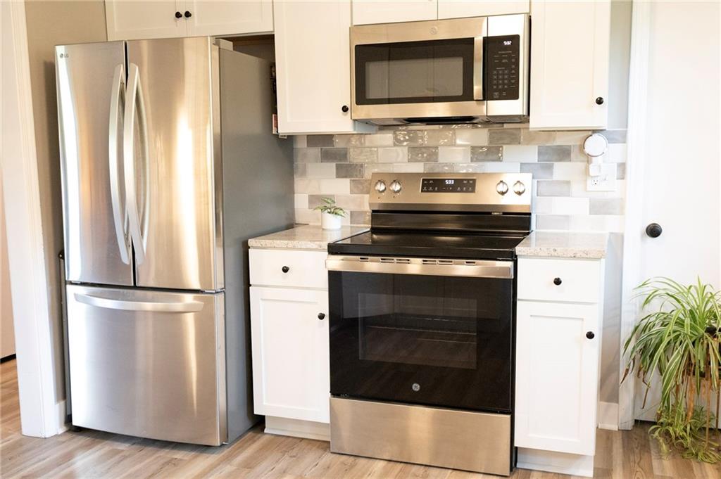 2017 Metropolitan Avenue