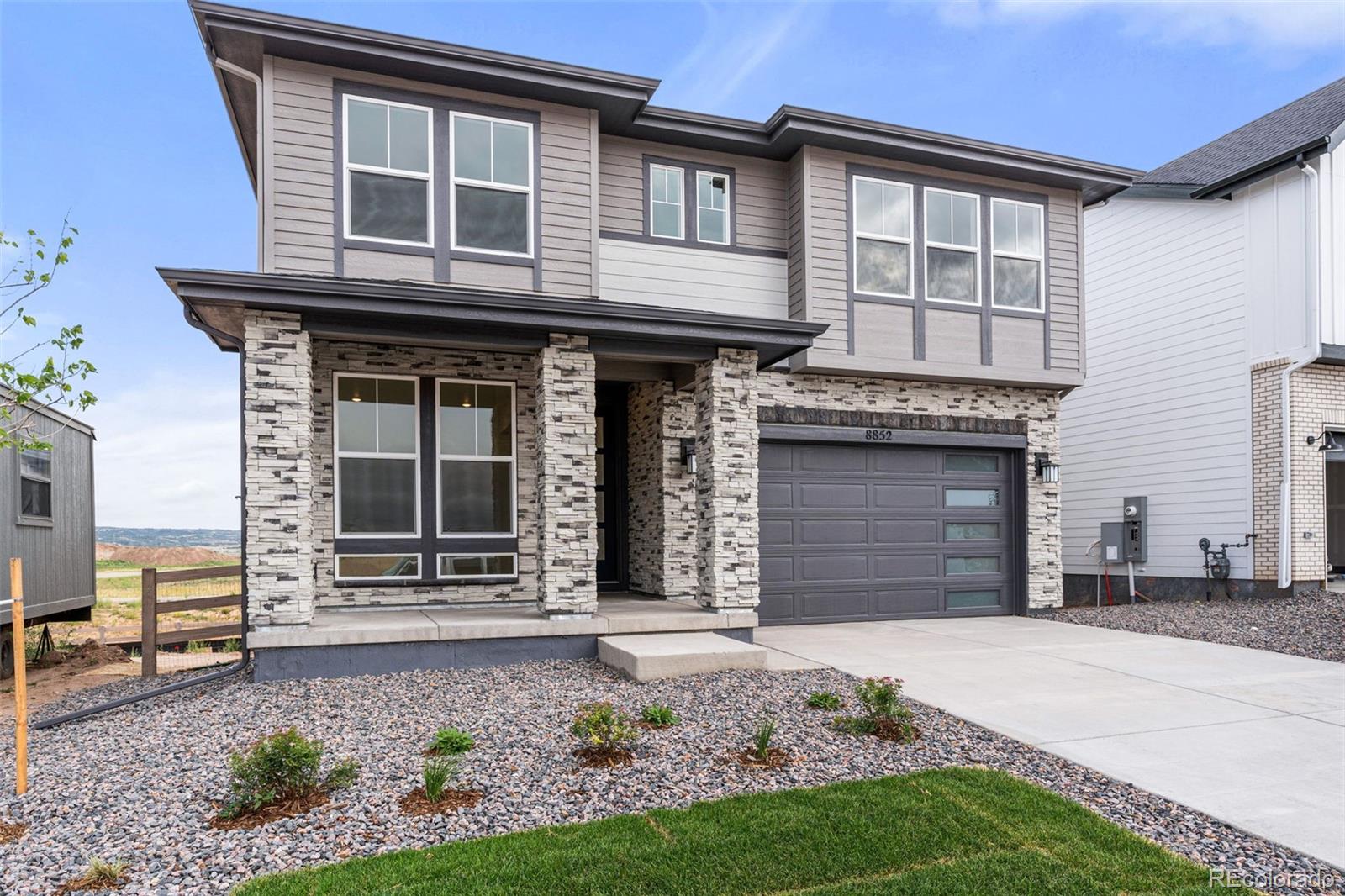 8852 Whiteclover Street