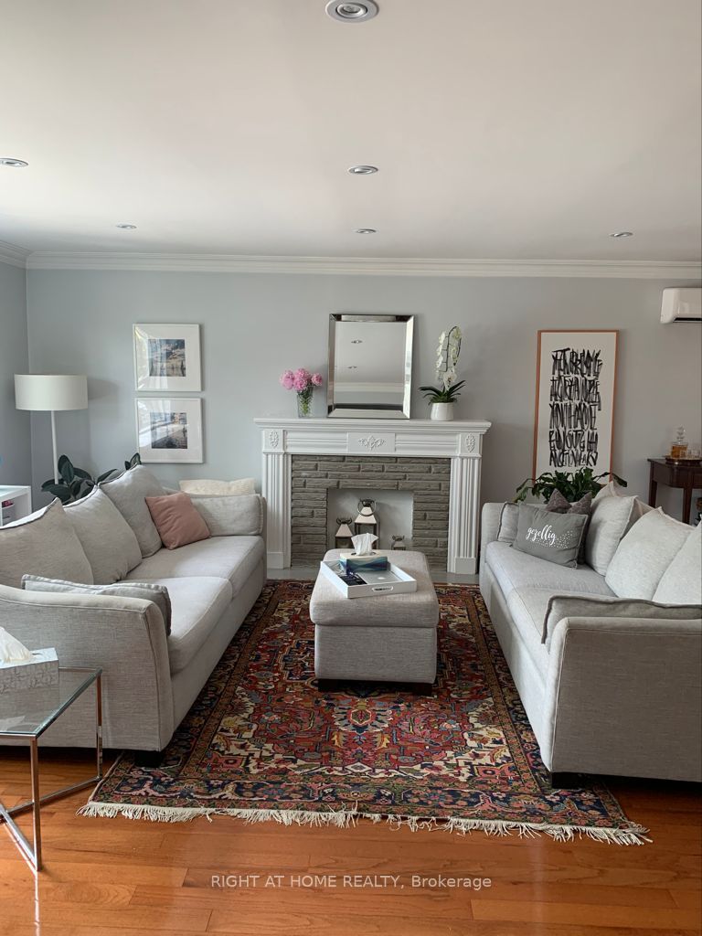 576 Davenport Rd Main