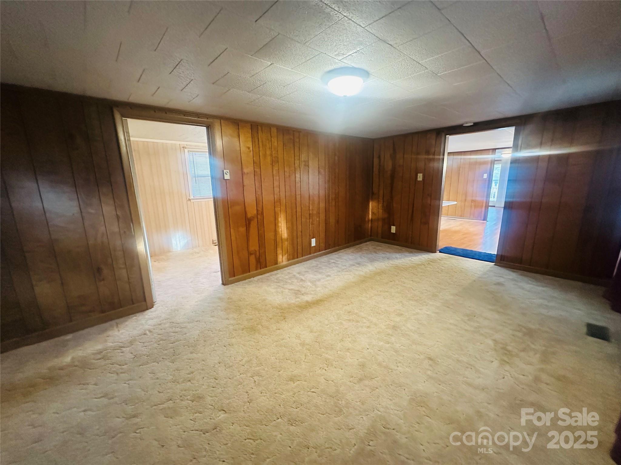 1100 Draco Road
