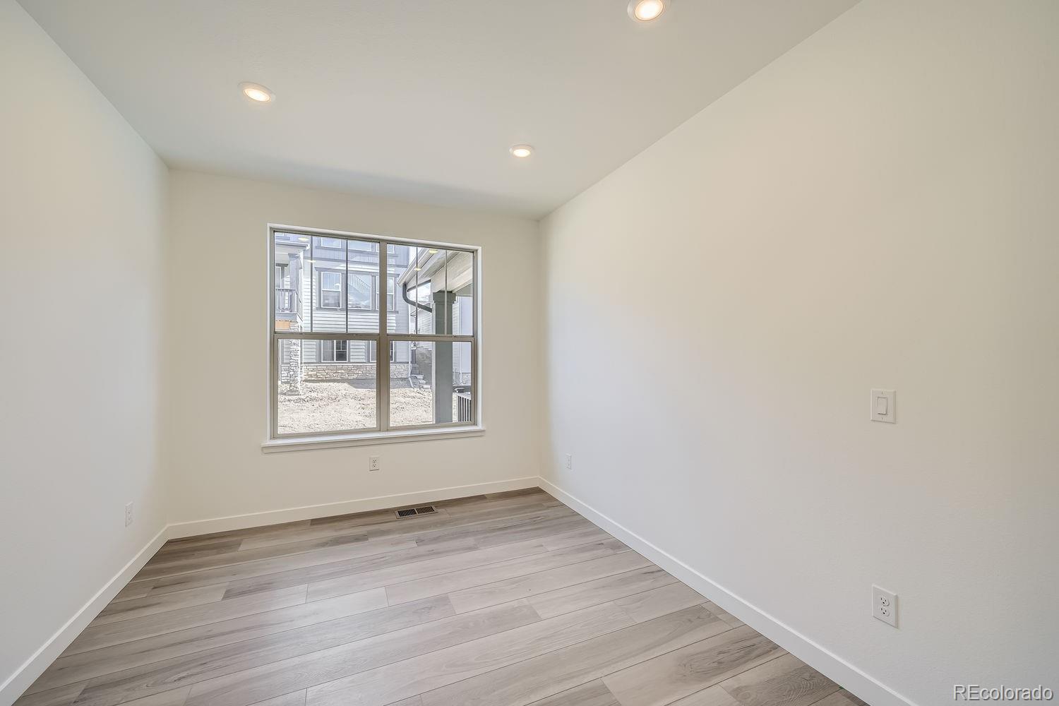 2996 S Quaker Street