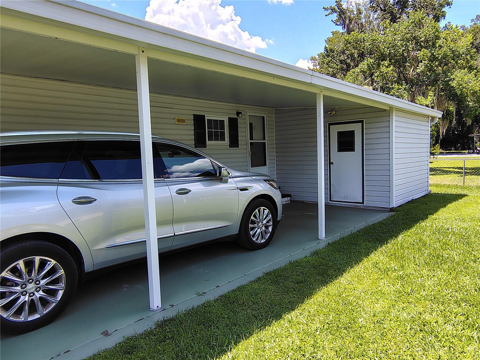52 Outlet Drive