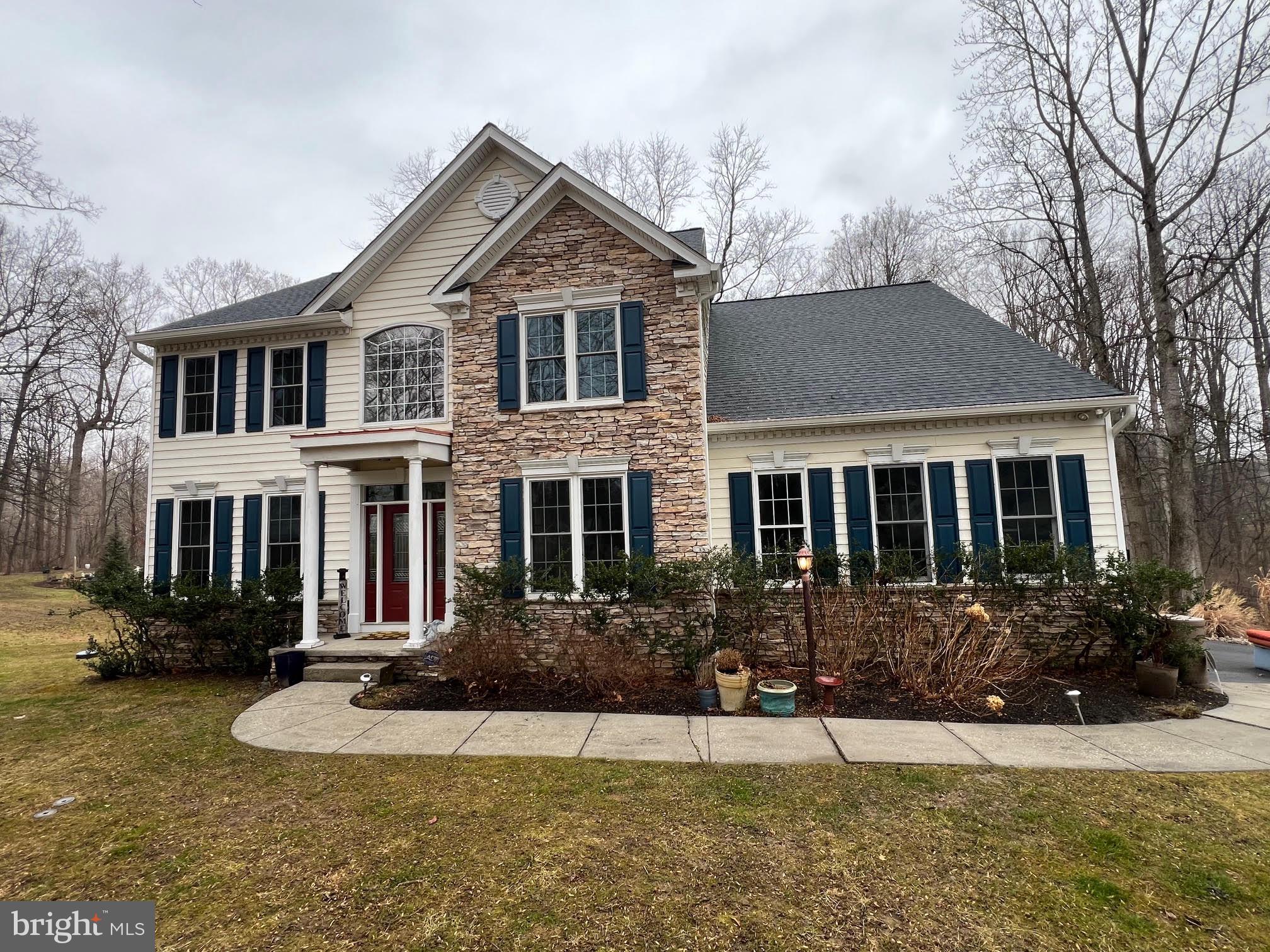 3012 Mullineaux Lane N