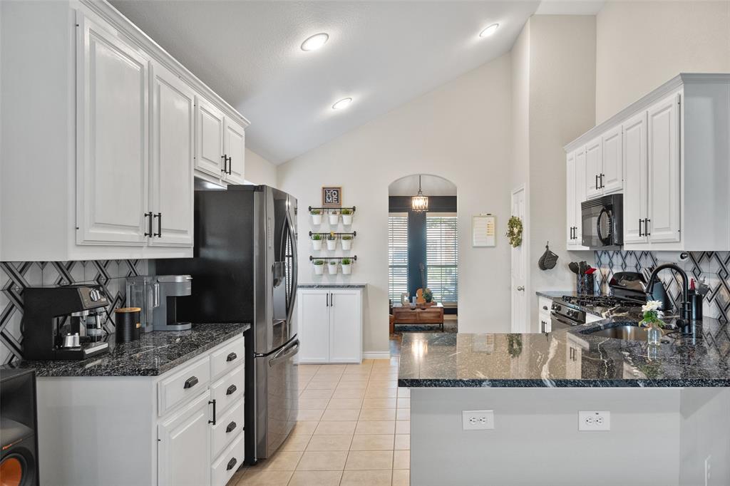 6160 Shad Drive