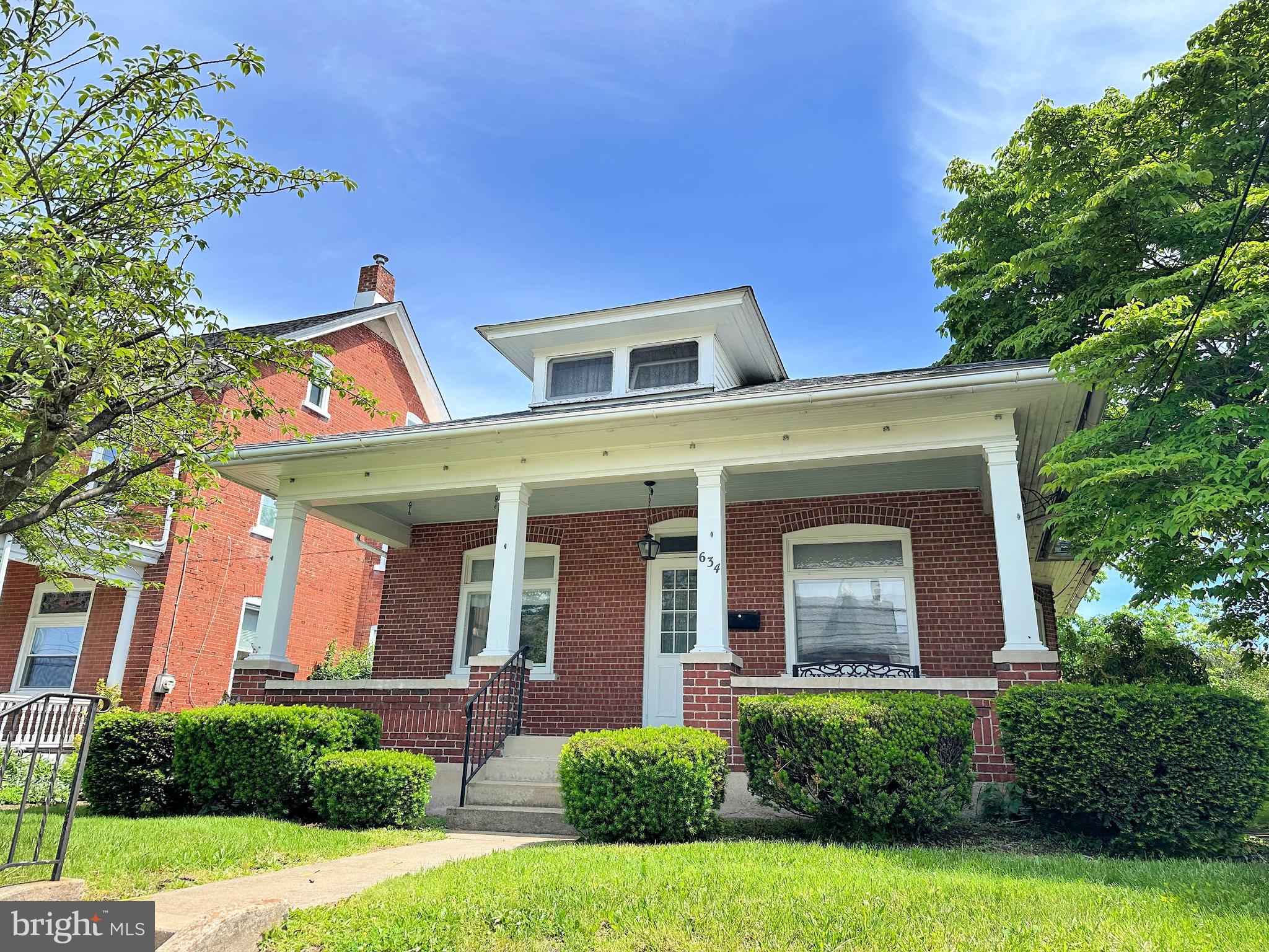 634 Main Street