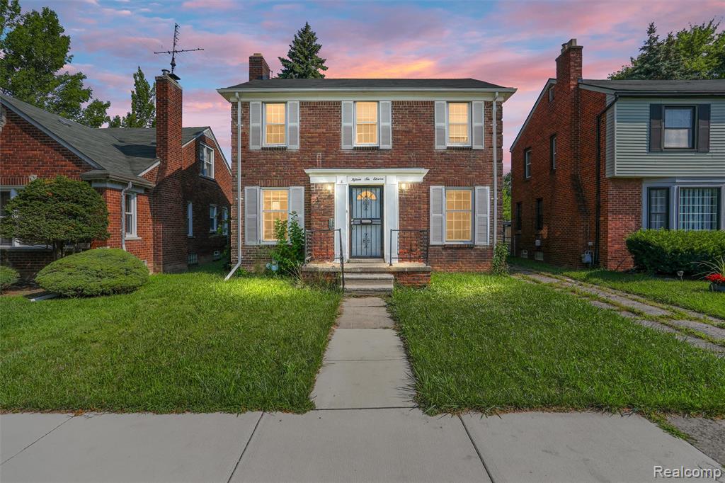 Investors dream! Stunning brick exterior with large backyard and upper deck area.  Eat-in kitchen with additional dining room attached.  Three bedrooms on the upper level and spacious basement.  With the right updates on the interior the possibilities are endless! BATVAI.