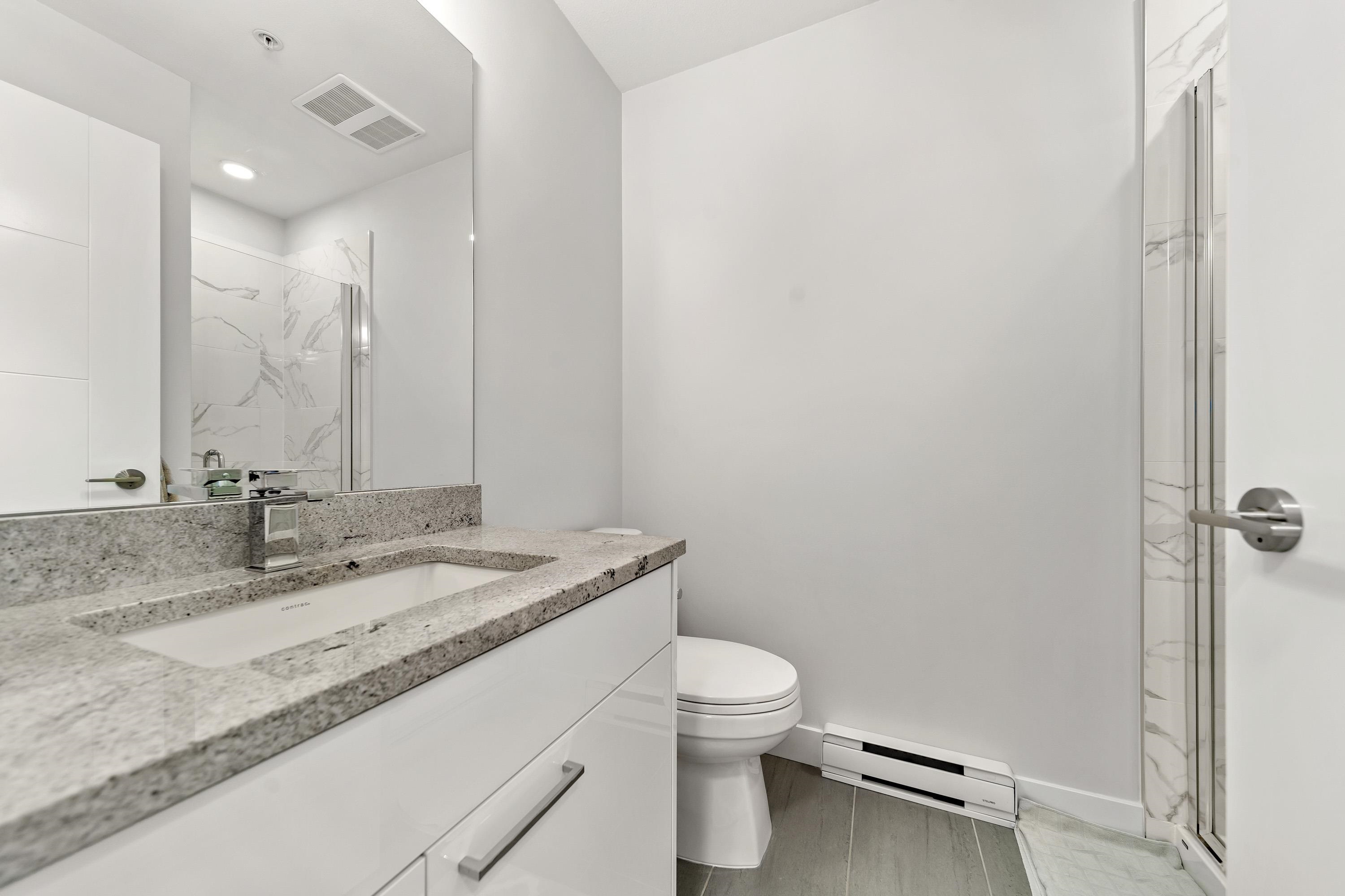 20686 Eastleigh Crescent 414