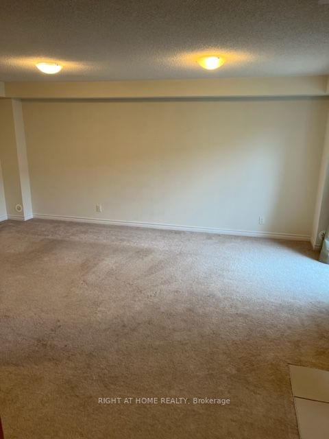 31 Nearco Cres