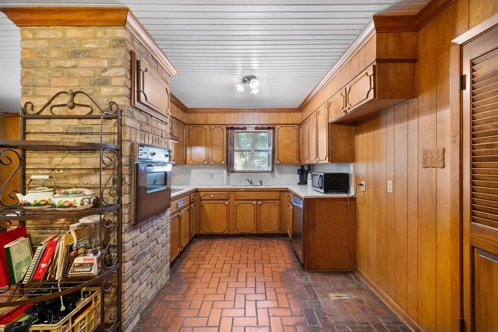 409 N Overlook Drive