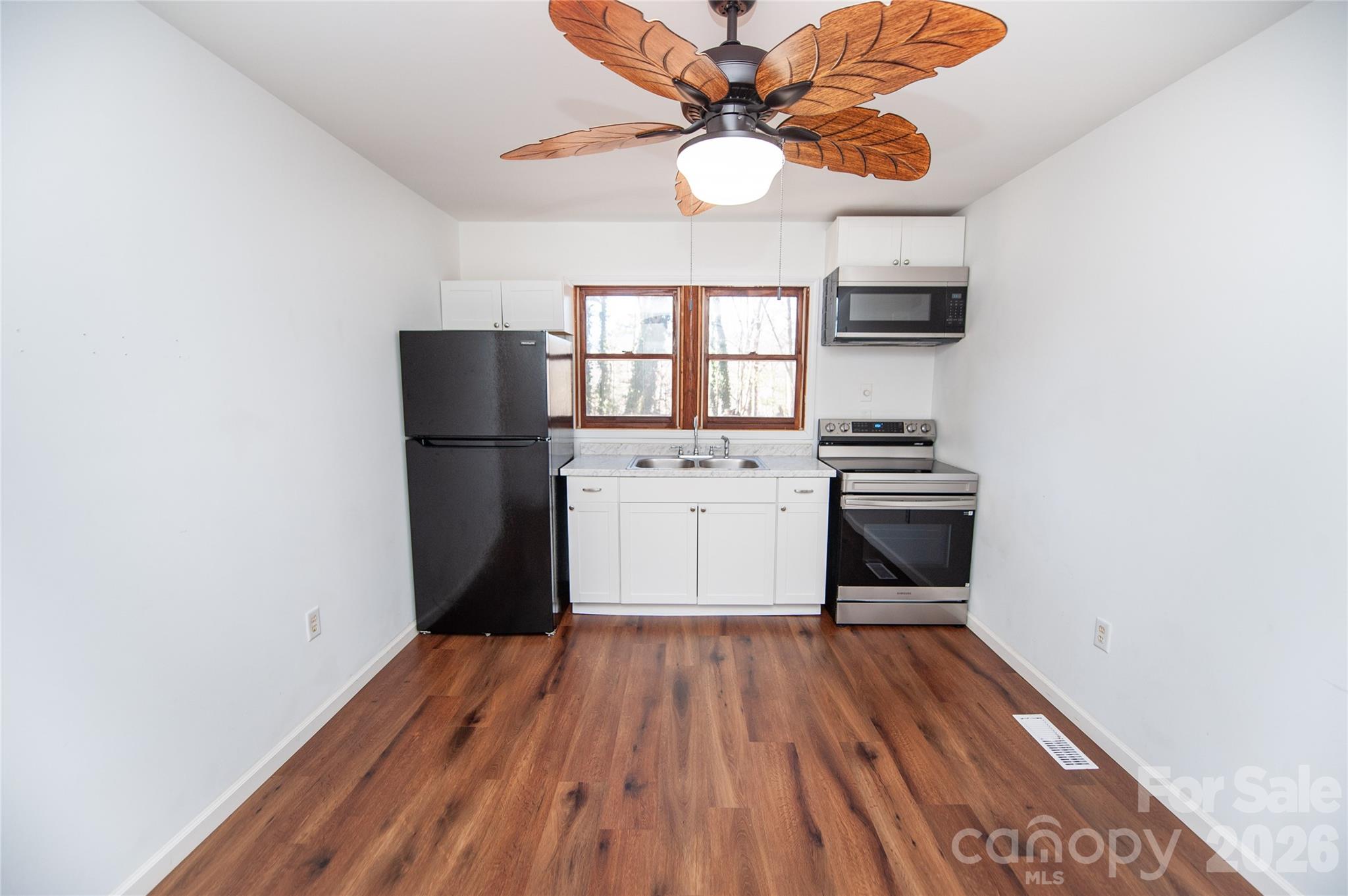 96 Jackson Street Extension