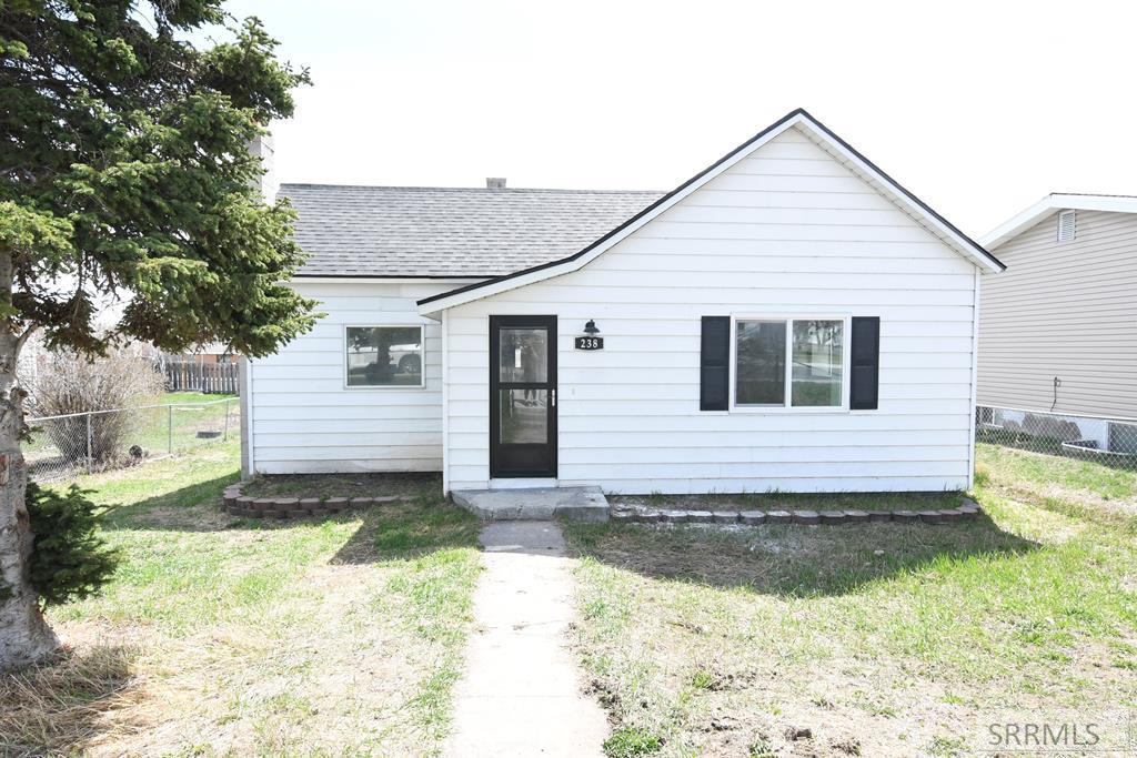 238 W Main Street