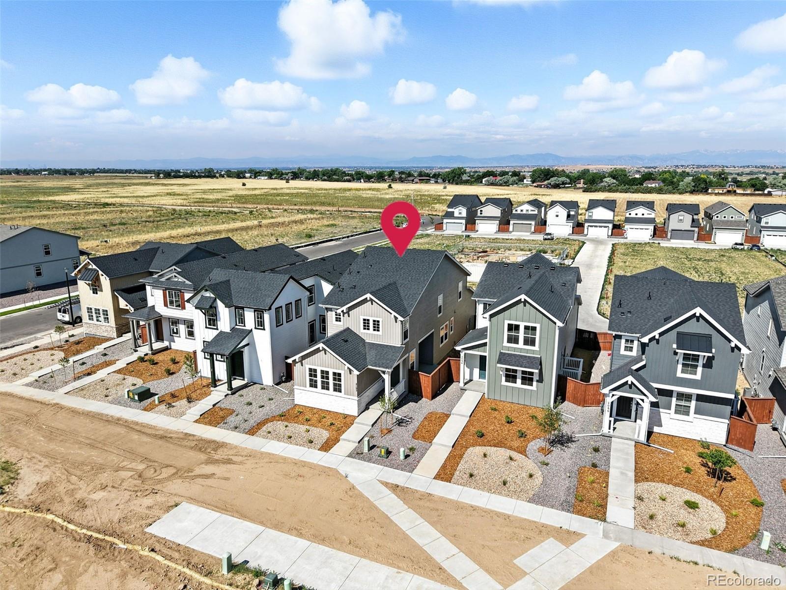 2102 Wagon Wheel Aly