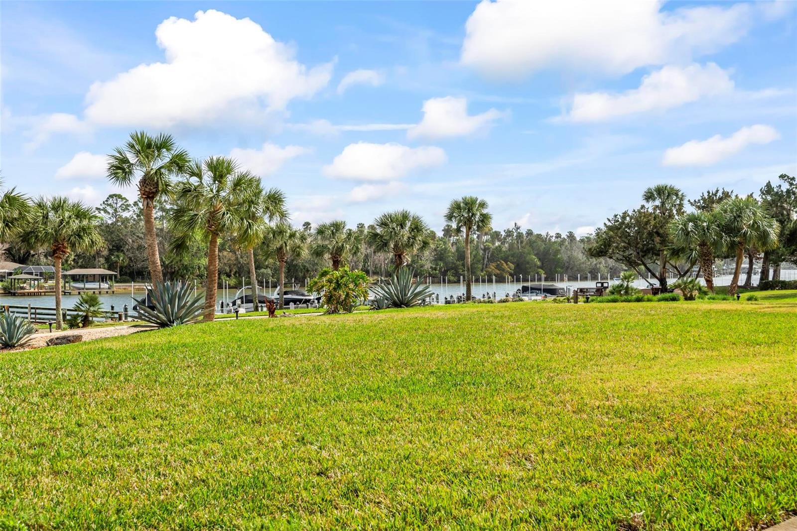 500 Canopy Walk Lane 513