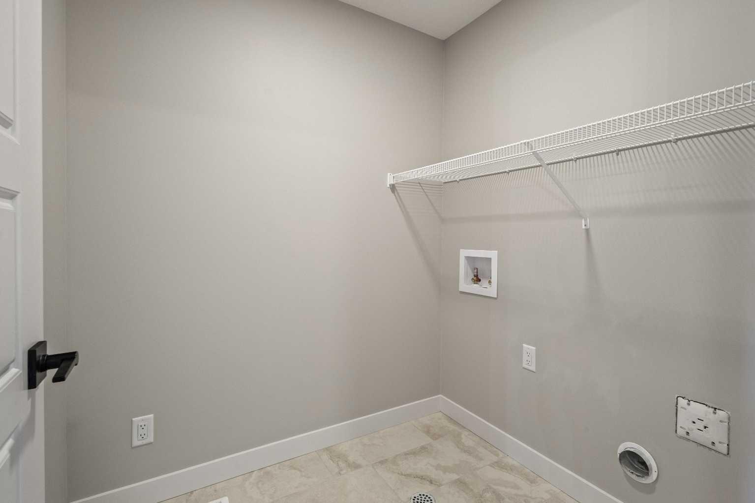 65 Amblefield Heights NW