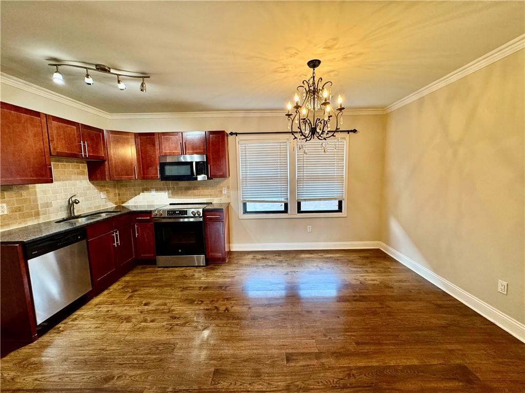 4540 Jarboe Street 4