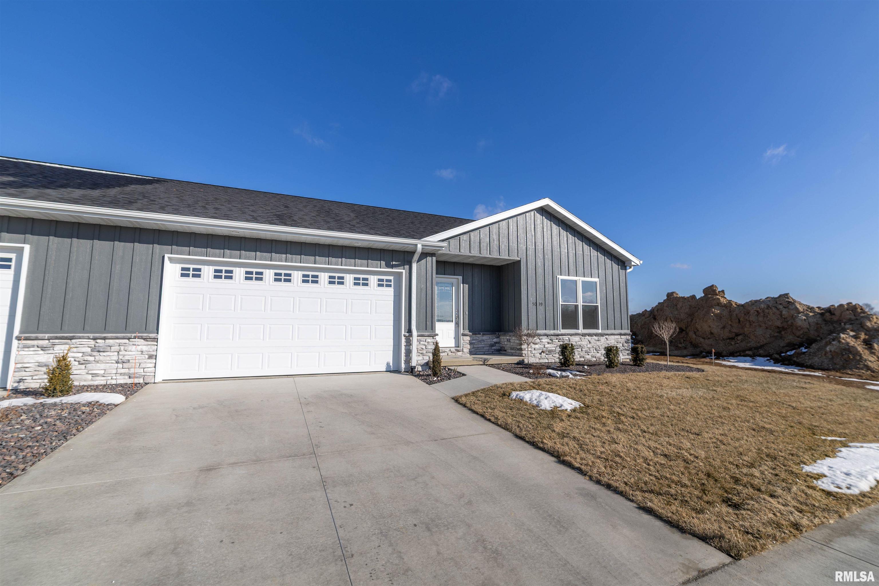 5039 Chestnut Street