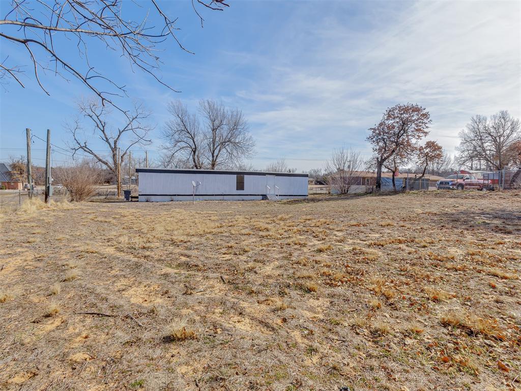 4915 N Post Road