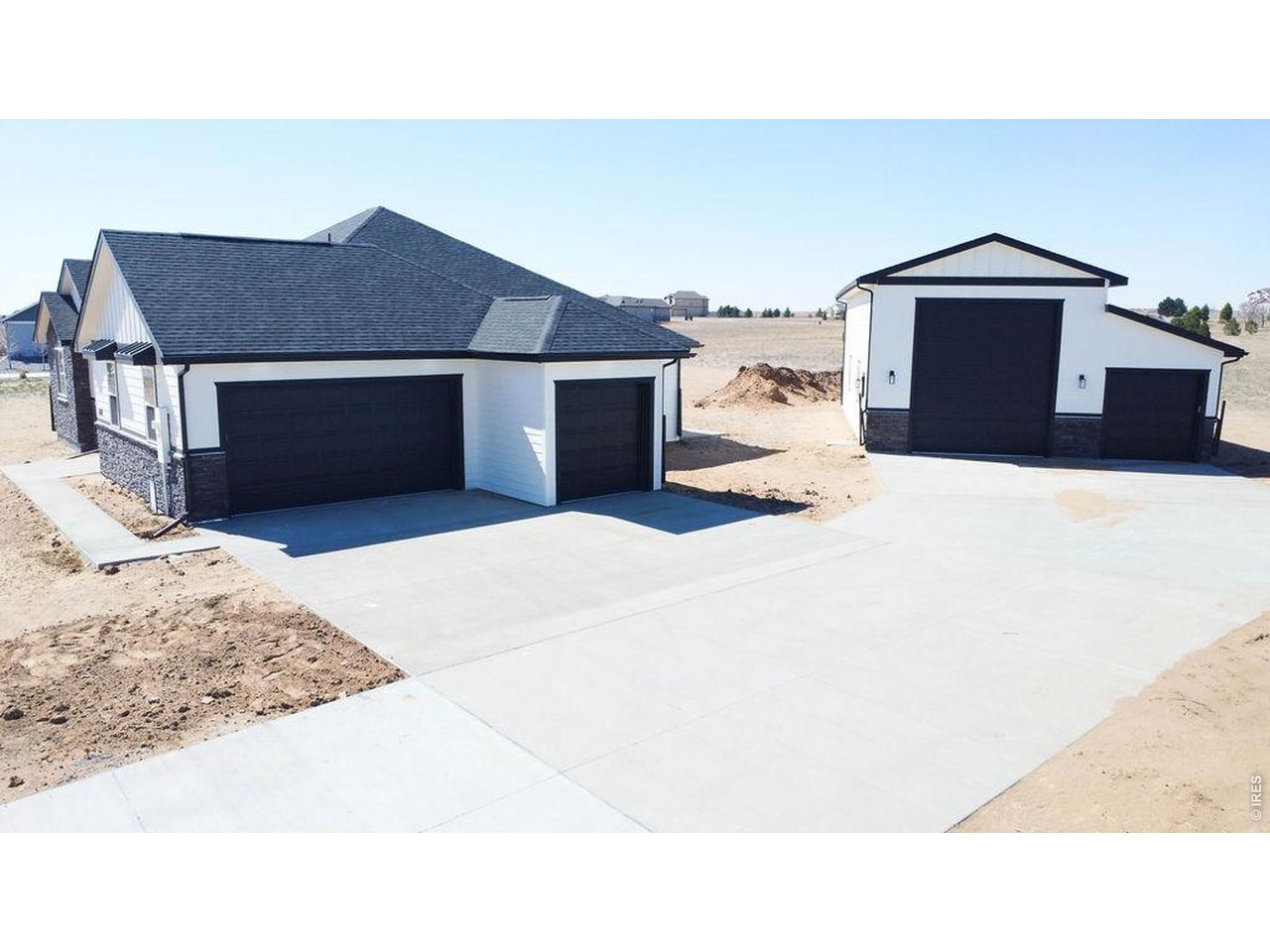 16505 Fairbanks Ct N