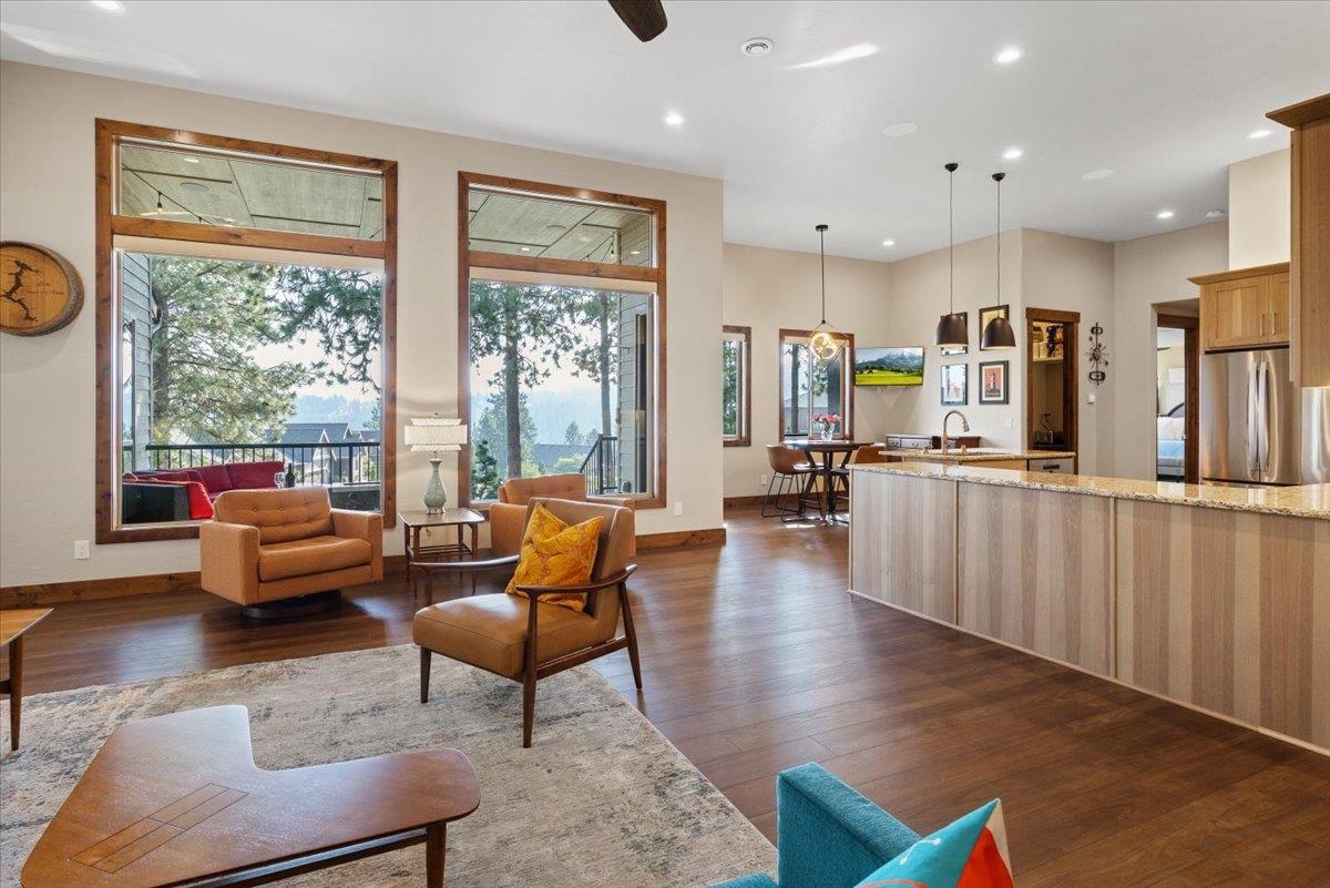 13106 E Copper River Ln