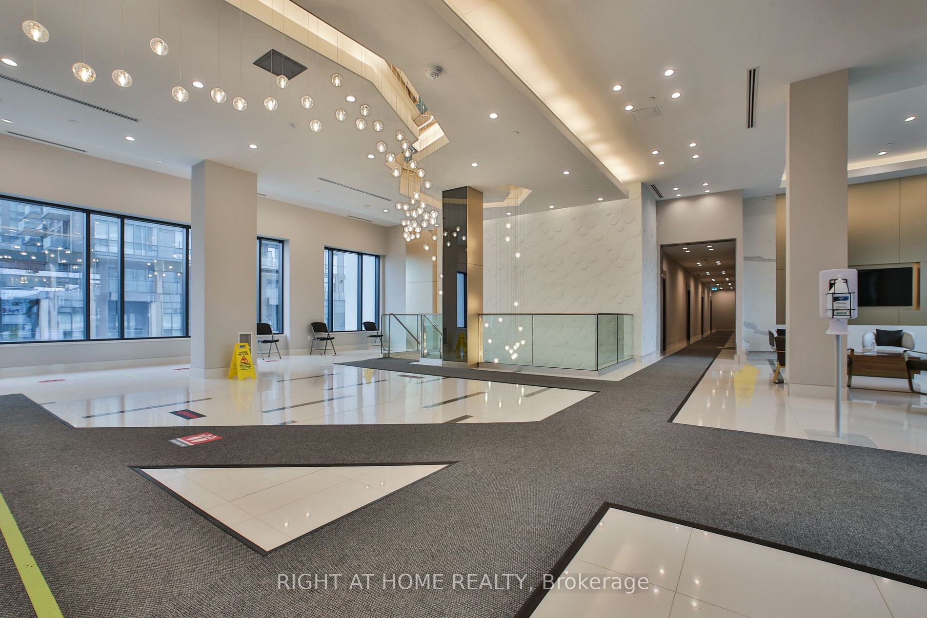 35 Watergarden Dr 417