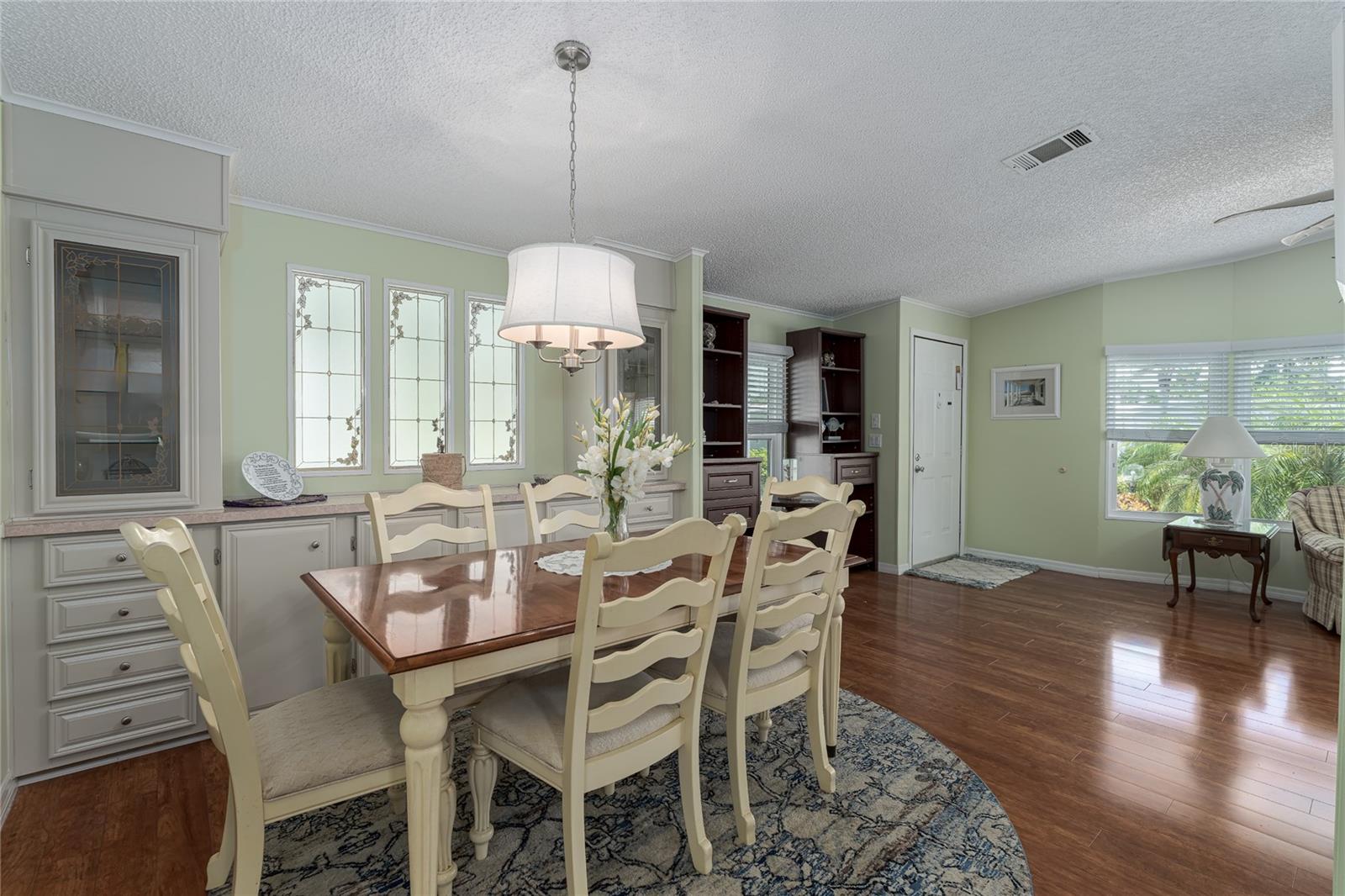 8425 Castle Garden Road