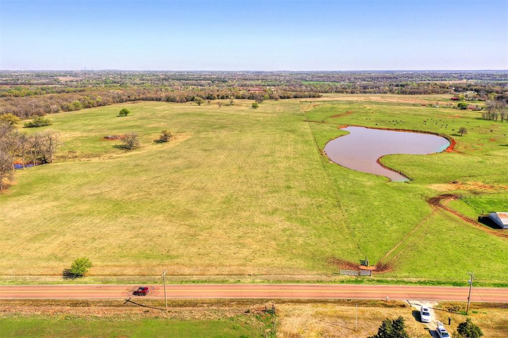 Gorgeous 10 Acre location for quiet luxury living with the convenience of city life.  Build your dream home surrounded by family farms and estates.  On clear days or starry nights enjoy the views of Devon Tower and the OKC skyline. Easy access to I-35, shopping, restaurants and more.  Surveys available upon request.