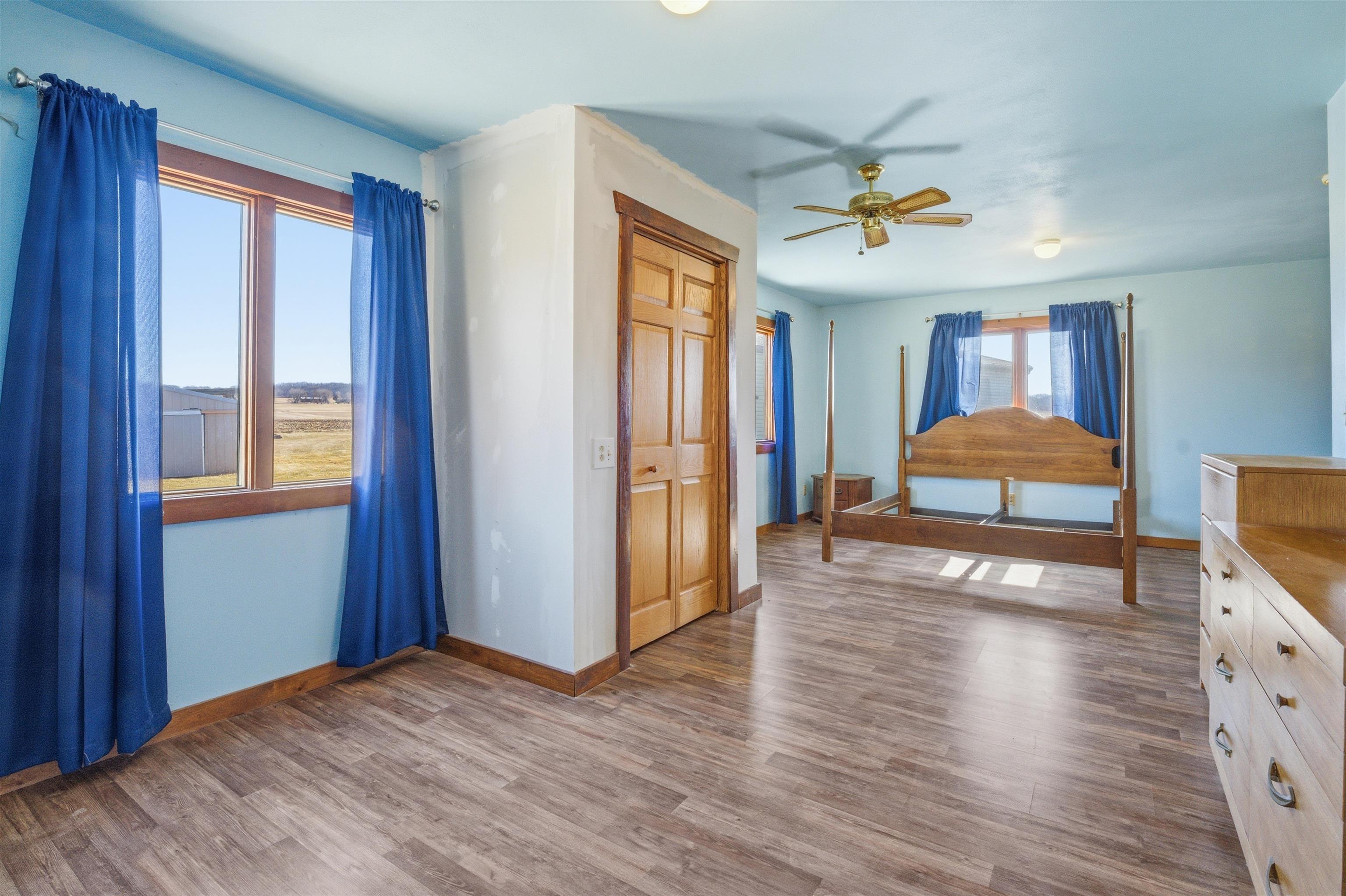 N4640 Lakeshore Drive