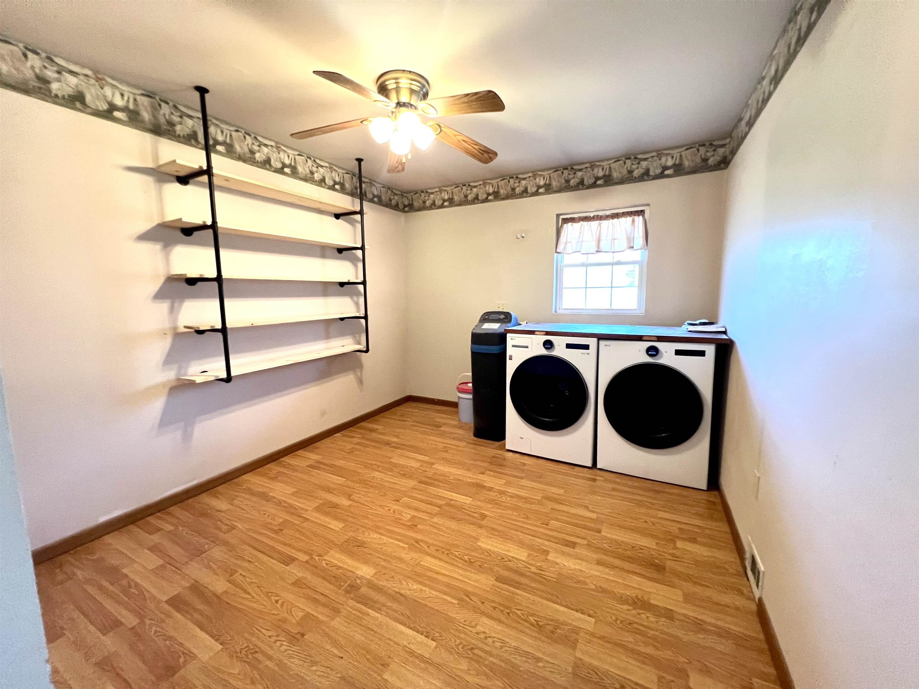 1124 N 7th