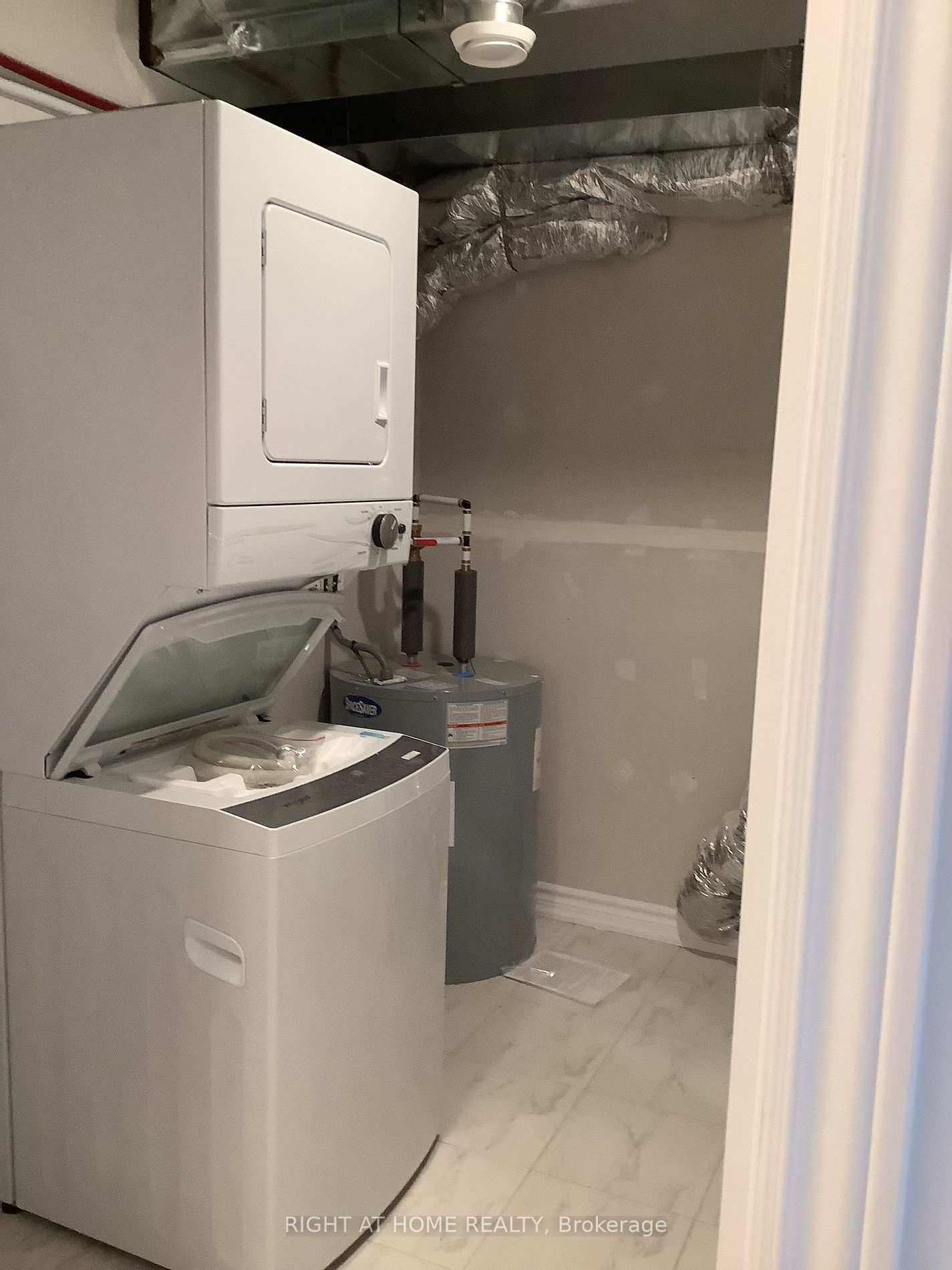 31 Pumpkin Corner Cres 2