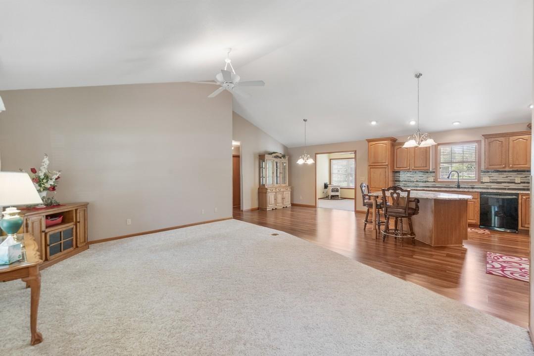 212 Cedar Circle