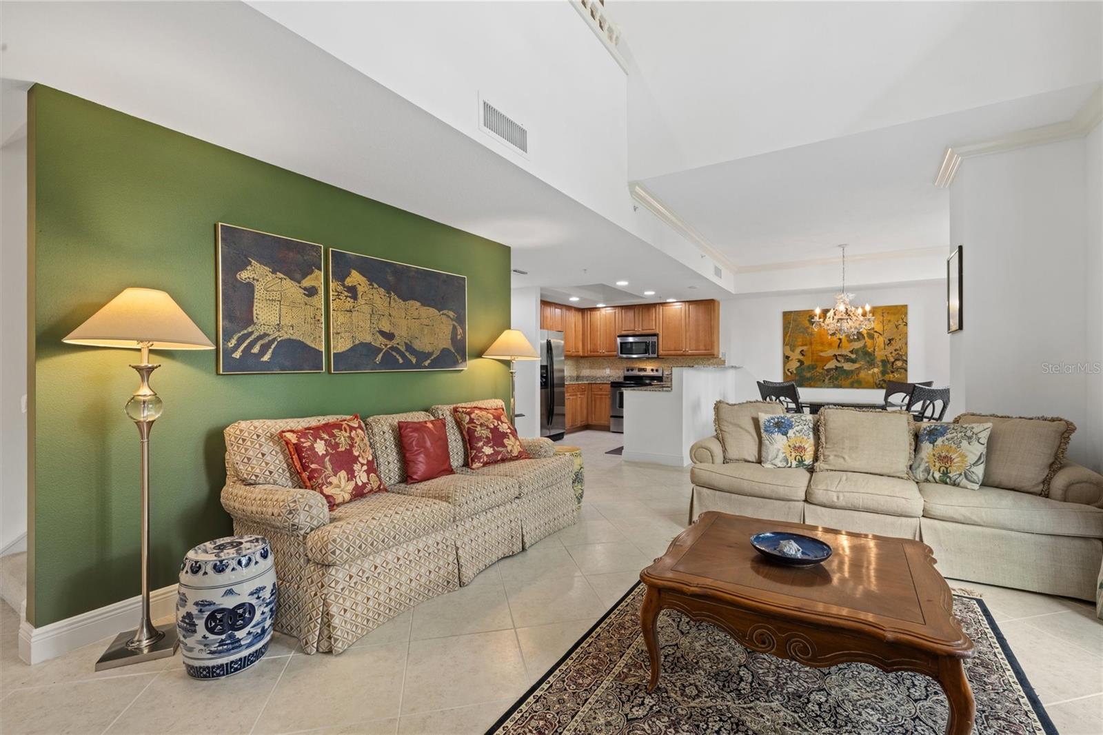 800 N Tamiami Trail 103