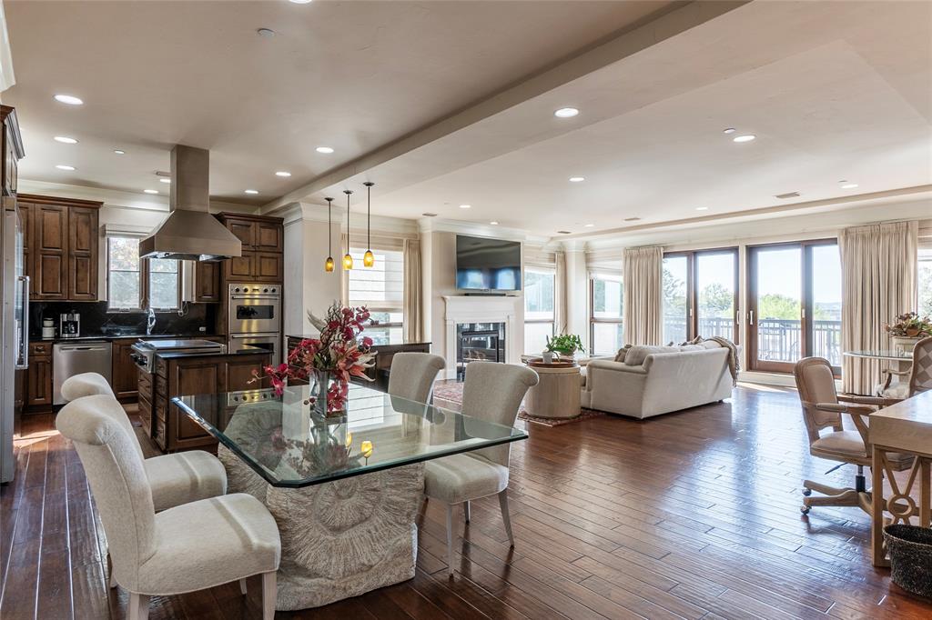 501 Samuels Avenue 110