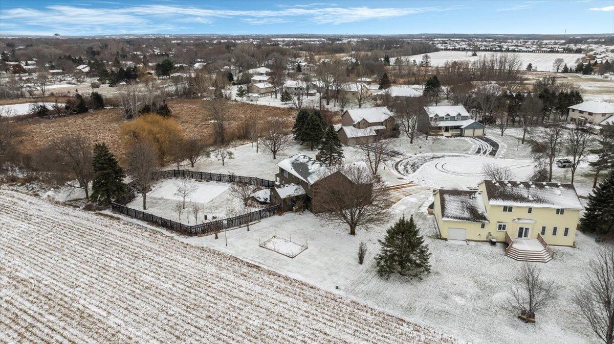 1722 Boxwood Circle