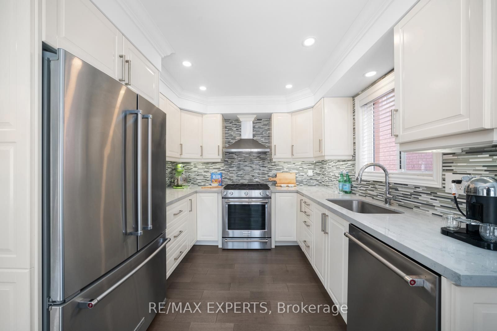 21 Terrastone Crt