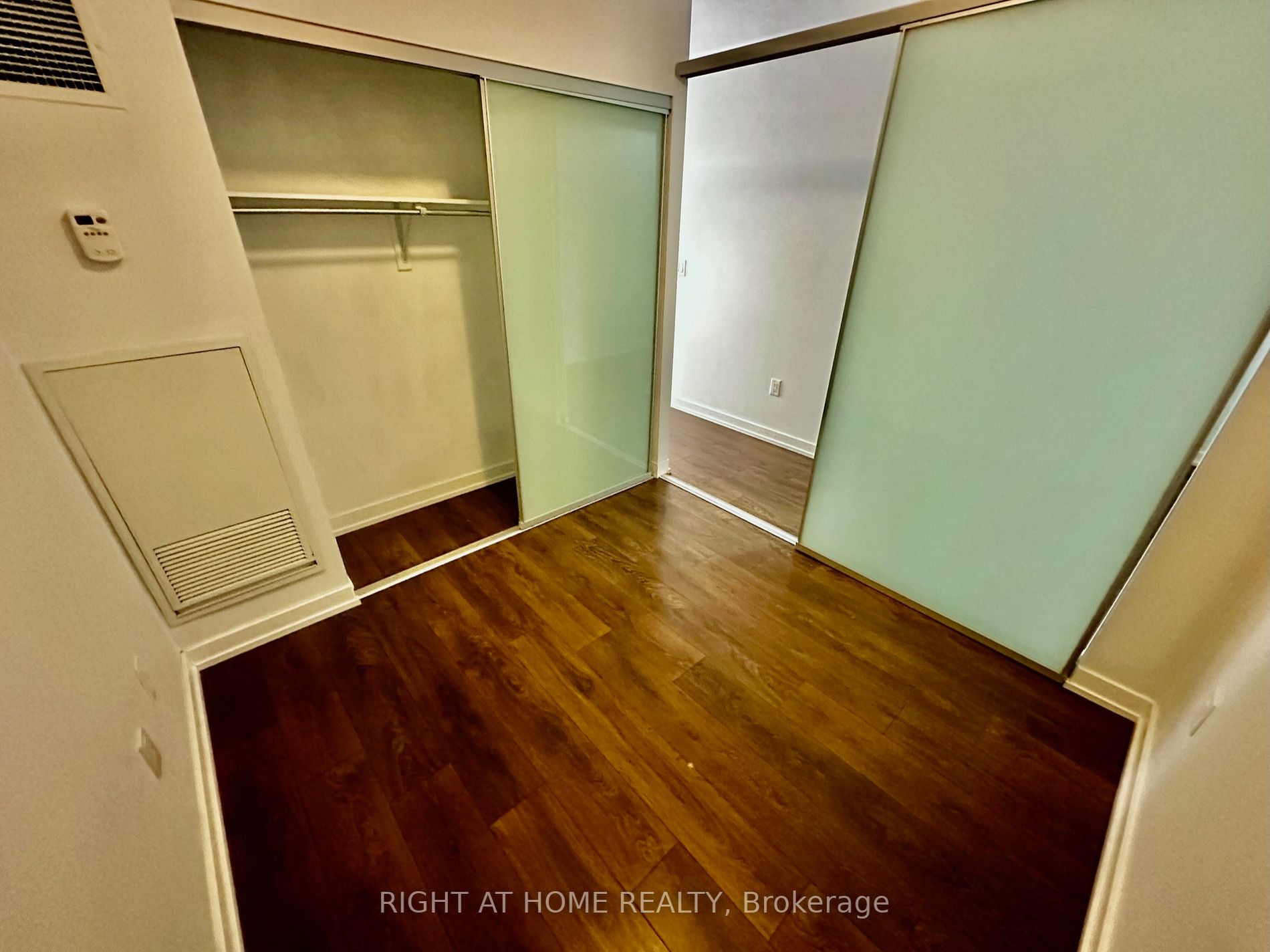 426 University Ave 1010