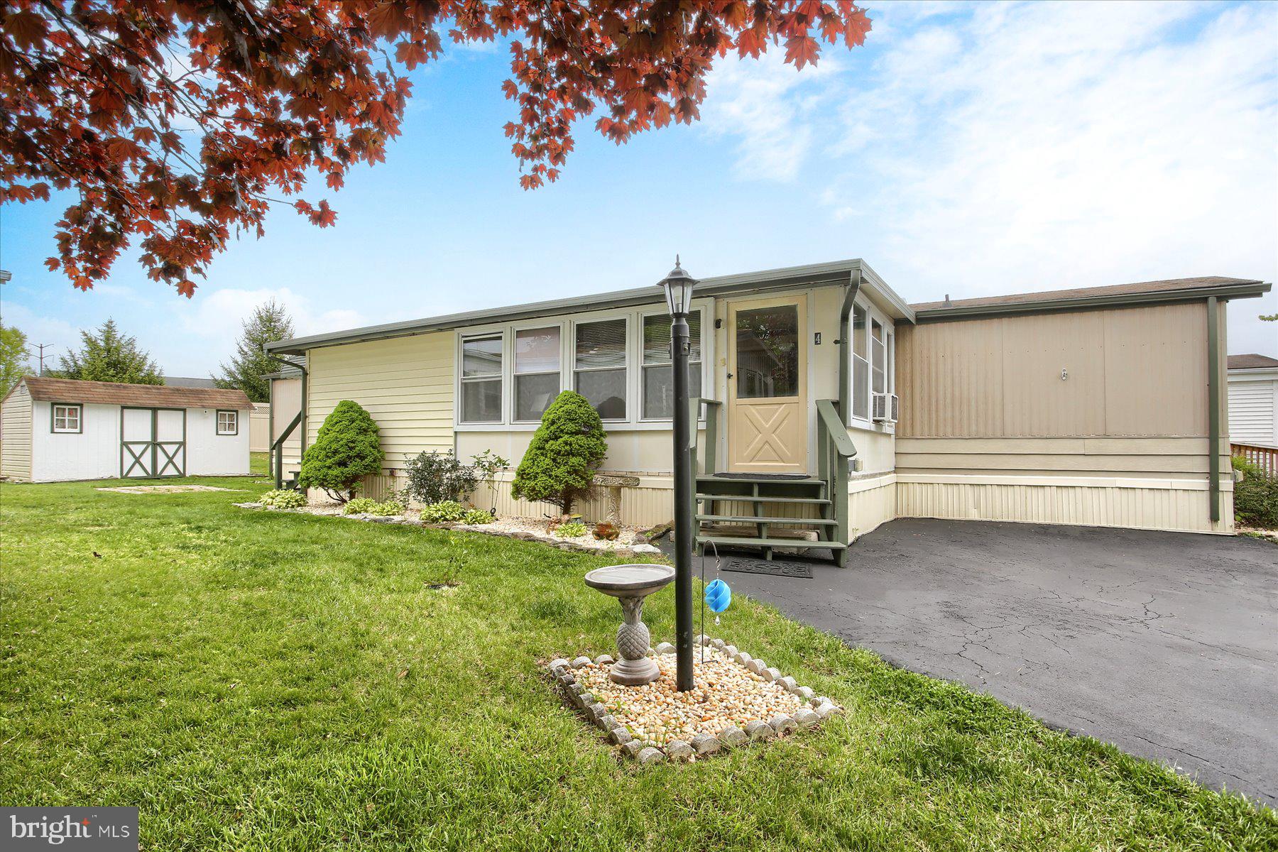 4 Meadow Run  