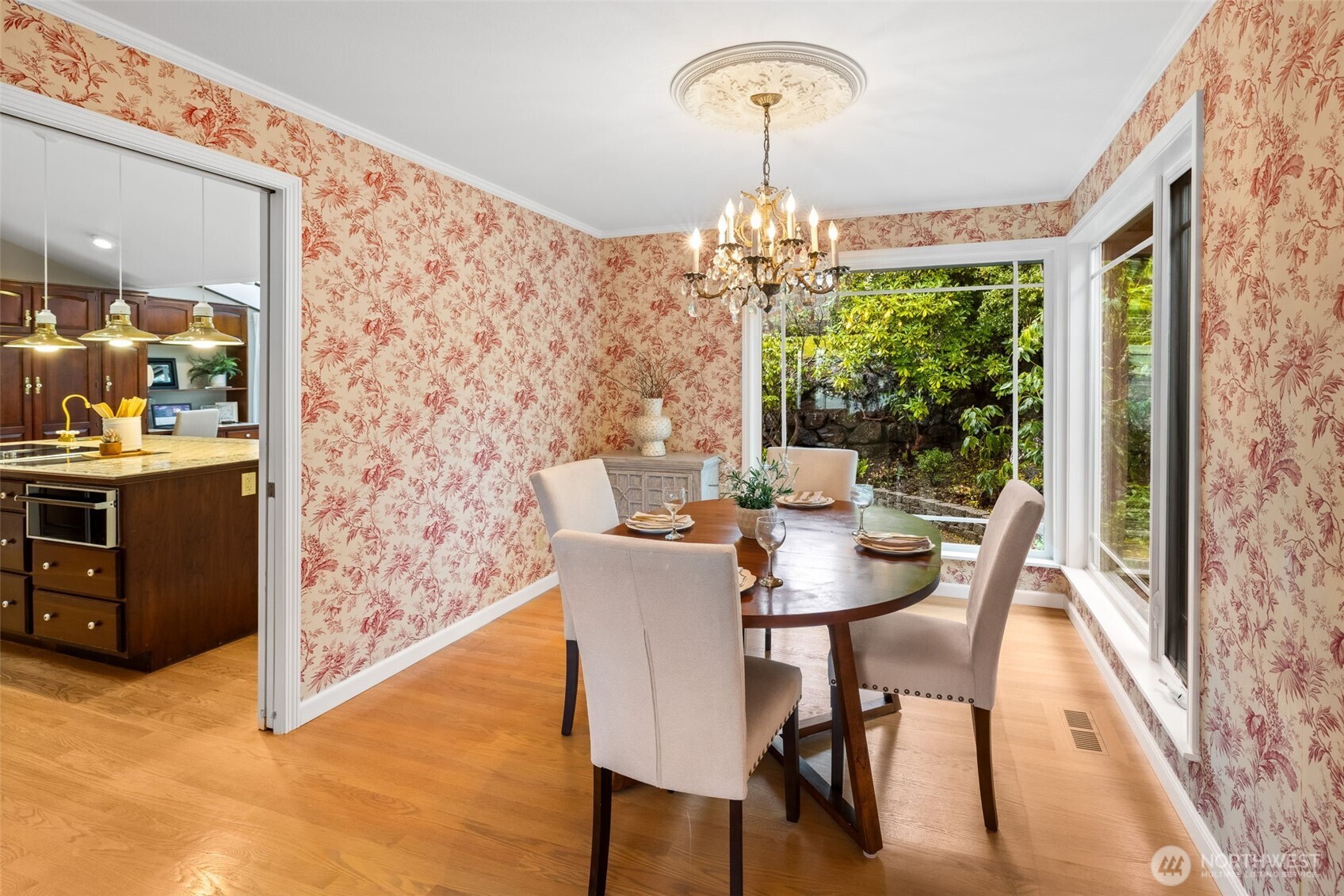 11818 Marine View Drive SW