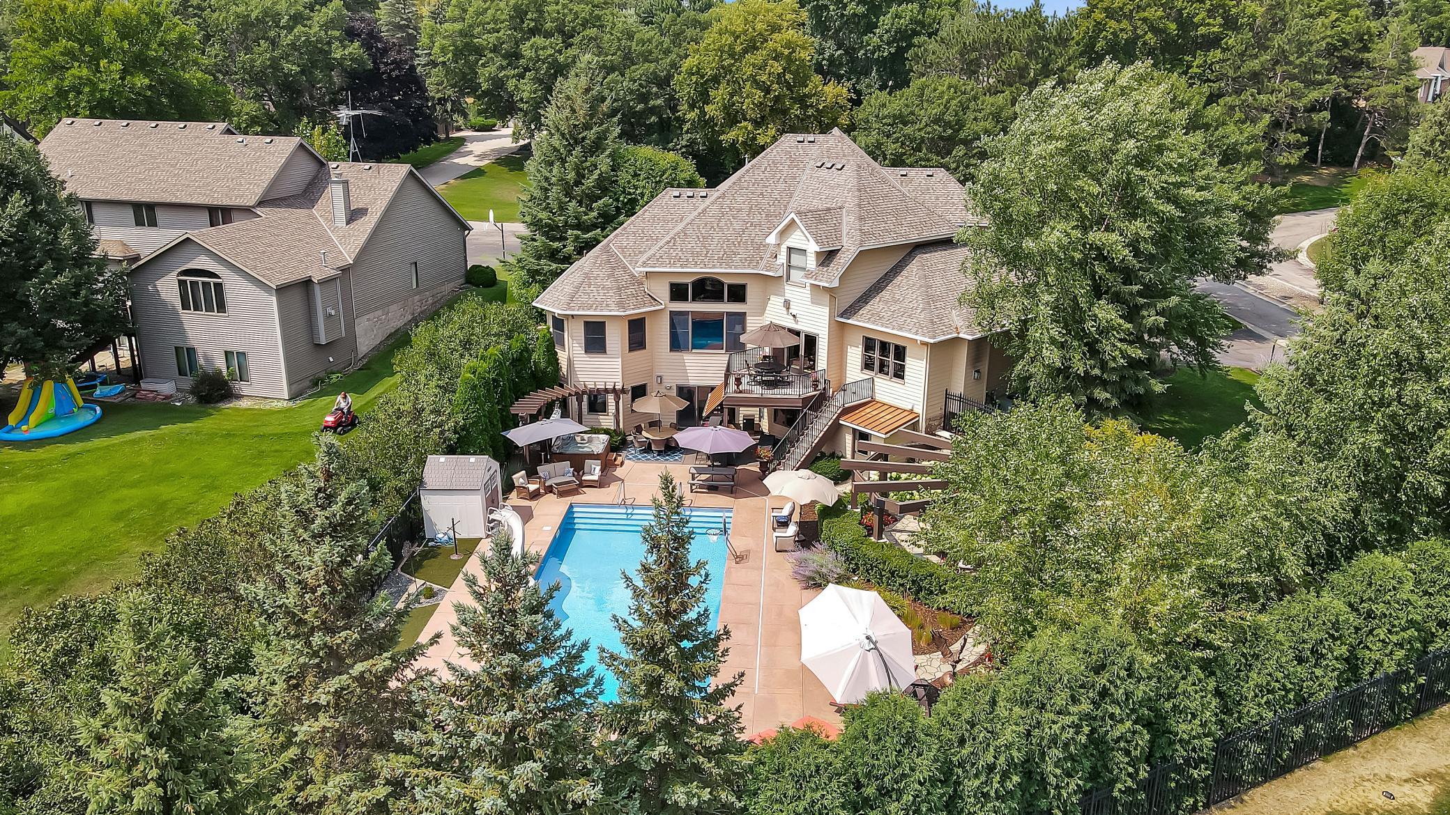 2255 Chelmsford Lane
