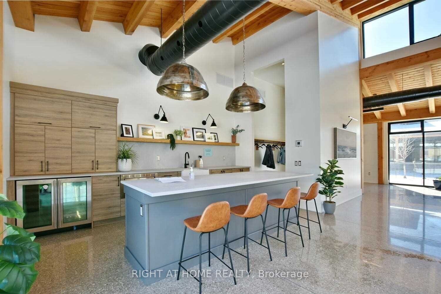 114 Black Willow Cres