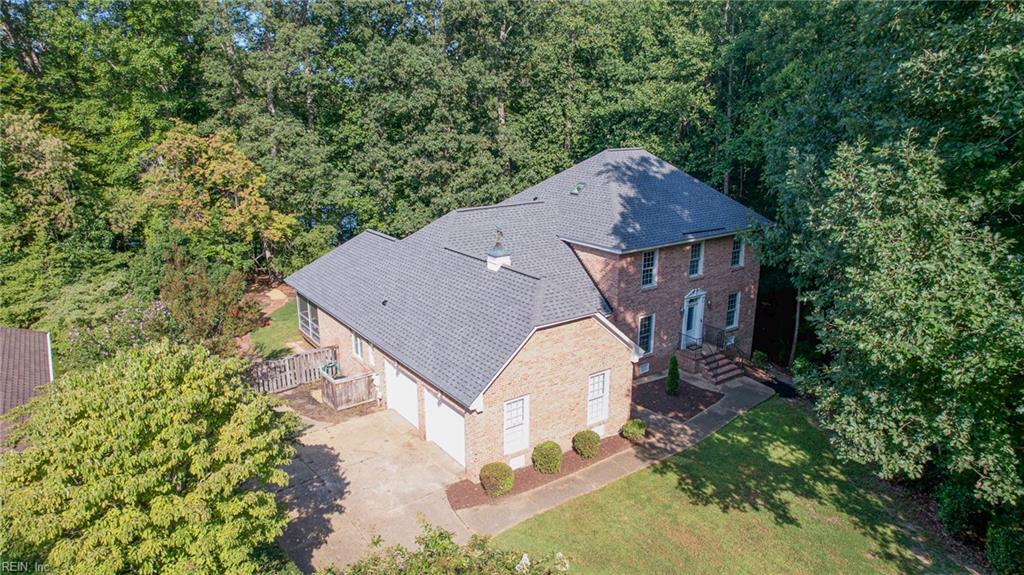 4904 Whitehaven Circle