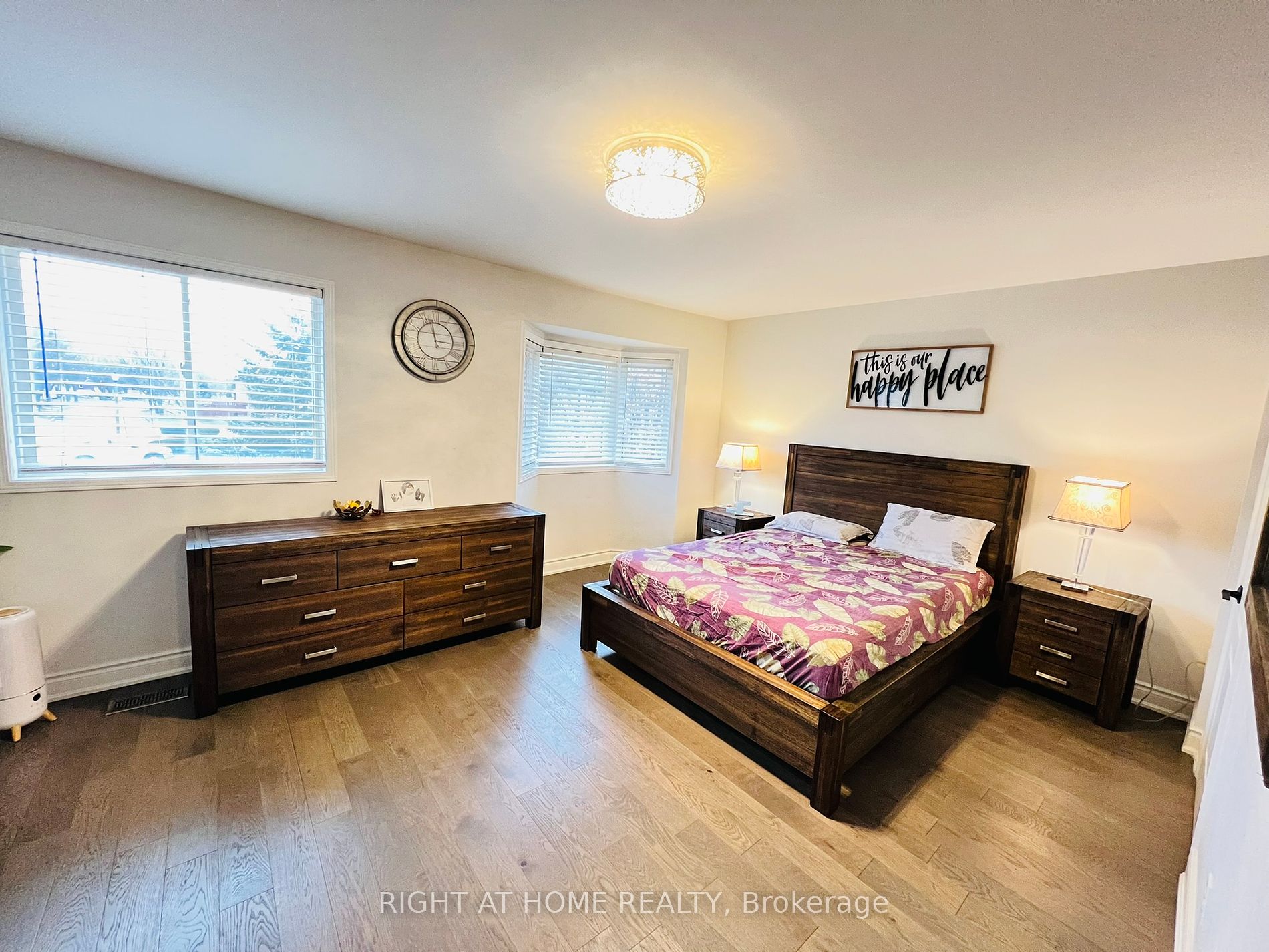 5255 Guildwood Way 48