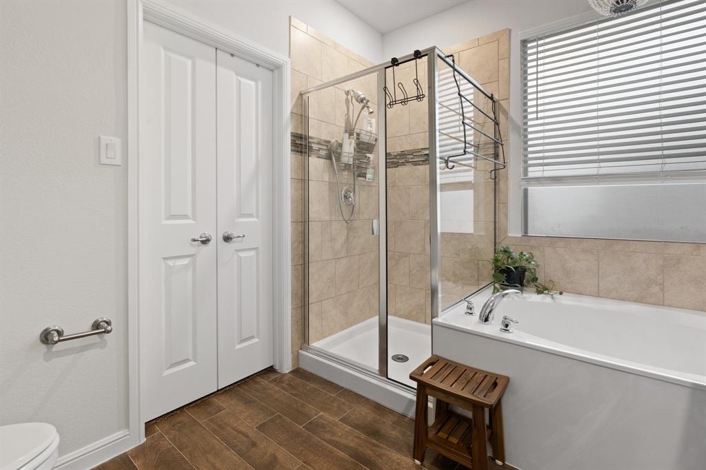 1216 Sausalito Trail