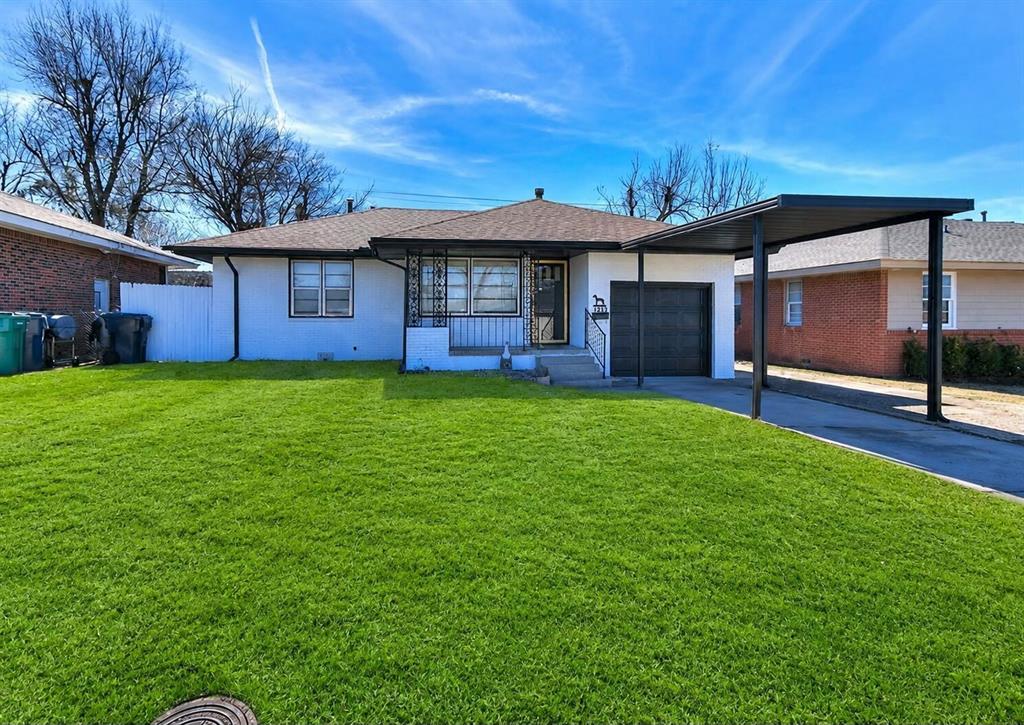 Welcome to this inviting move-in ready home featuring 3 spacious bedrooms and 1 bathroom. The open and comfortable layout offers plenty of room for everyday living and entertaining. The kitchen features beautiful granite countertops, adding both style and functionality. Enjoy the convenience of indoor laundry and a generous backyard, perfect for outdoor activities, relaxing, or entertaining guests. Located close to shopping, restaurants, and schools, this home offers the ideal combination of comfort and convenience.Don’t miss the opportunity to make this charming property your new home!