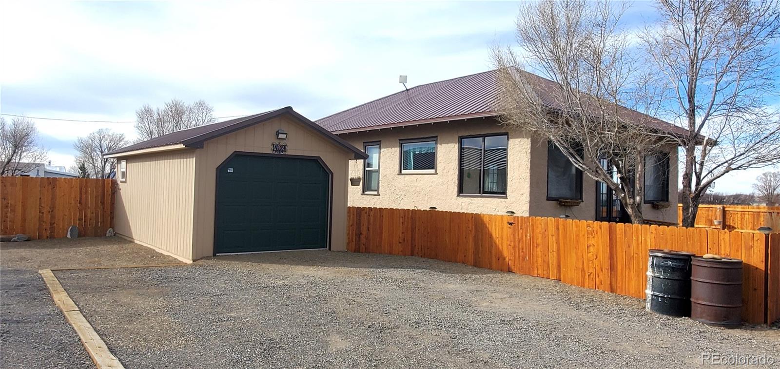409 Directa Street