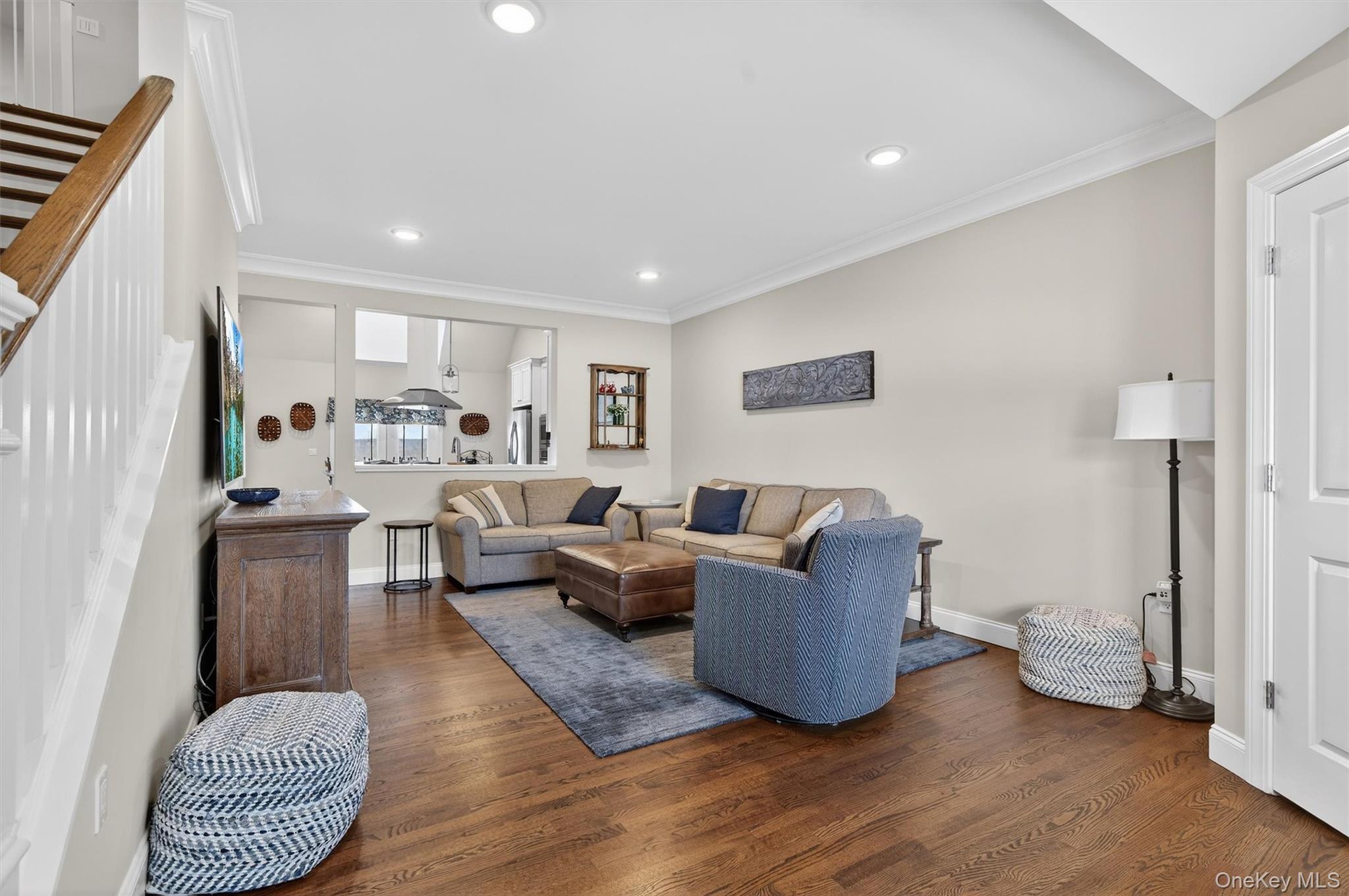 4 Strasser Place
