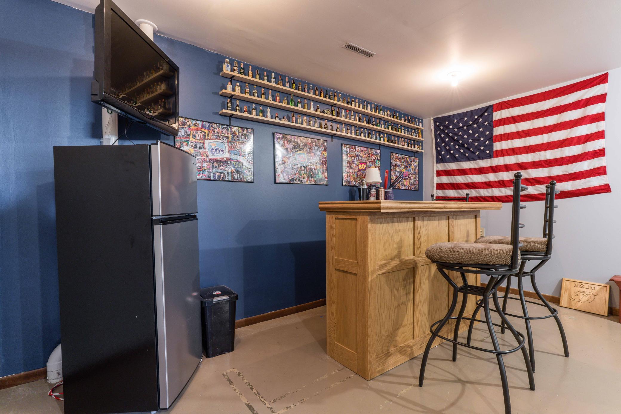 18739 County Highway 33